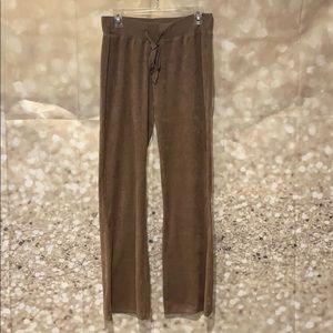 Women’s size large velour jogging pants